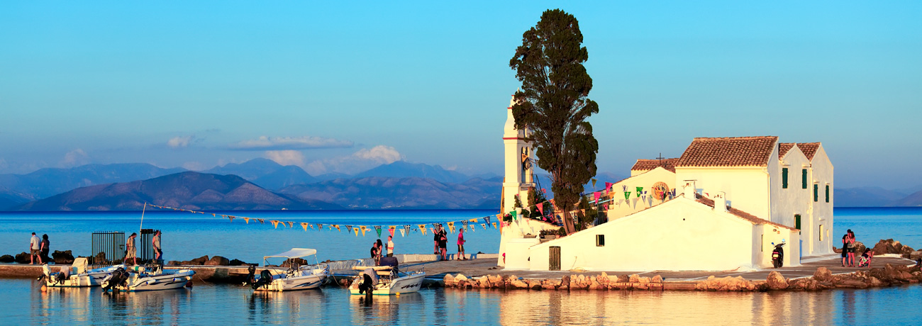 Location de bateaux à Corfu